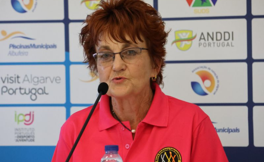 Lizzie Vogel, presidente da DSISO – Down Syndrome International Swimming Organisation