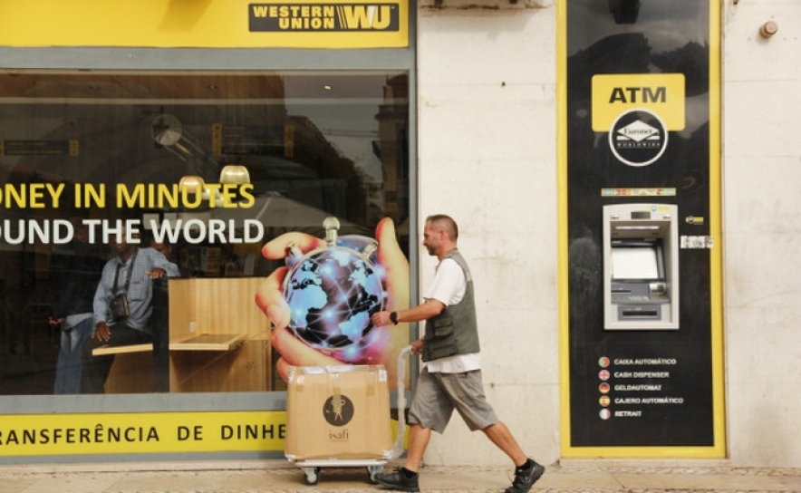 Guia para que evites pagar comissões a levantar dinheiro nos ATM