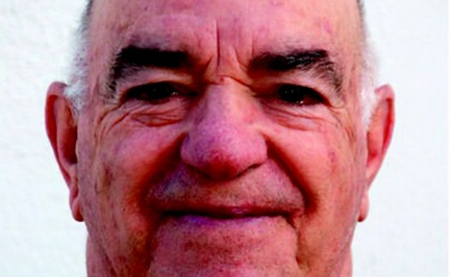 CÂMARA MUNICIPAL DE SILVES ATRIBUI VOTO DE LOUVOR A PADRE MANUEL ALMEIDA COELHO