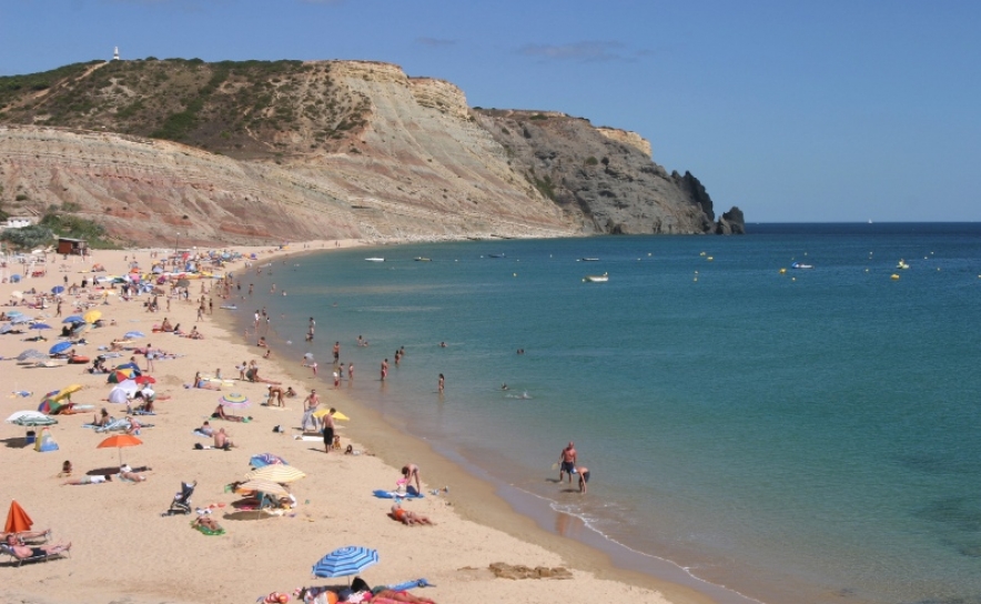 Ryanair diz que o Algarve vai ter «procura extra» de turistas durante o verão