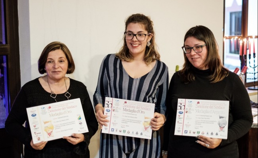 Edite Alves com as filhas Ana e Joana