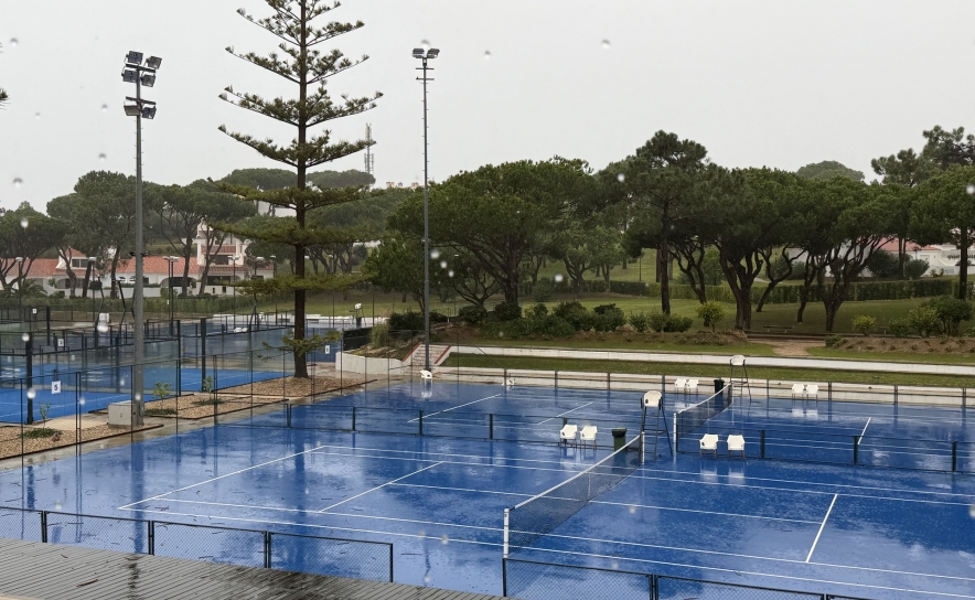 Chuva cancela jornada de quinta-feira em Vale do Lobo