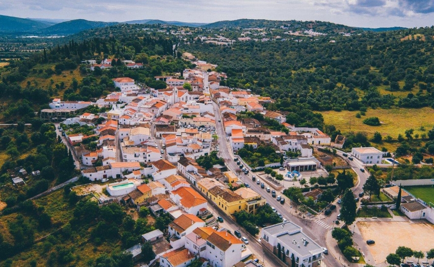 FESTIVAIS E FESTAS TRADICIONAIS REGRESSAM EM FORÇA NO MÊS DE AGOSTO A ALBUFEIRA 