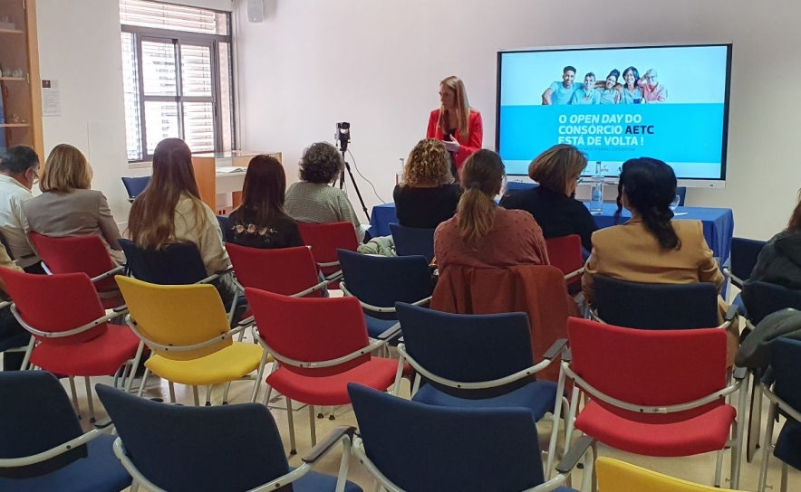 UAlg acolheu Open Day do Erasmus+ AETC para promover empregabilidade internacional