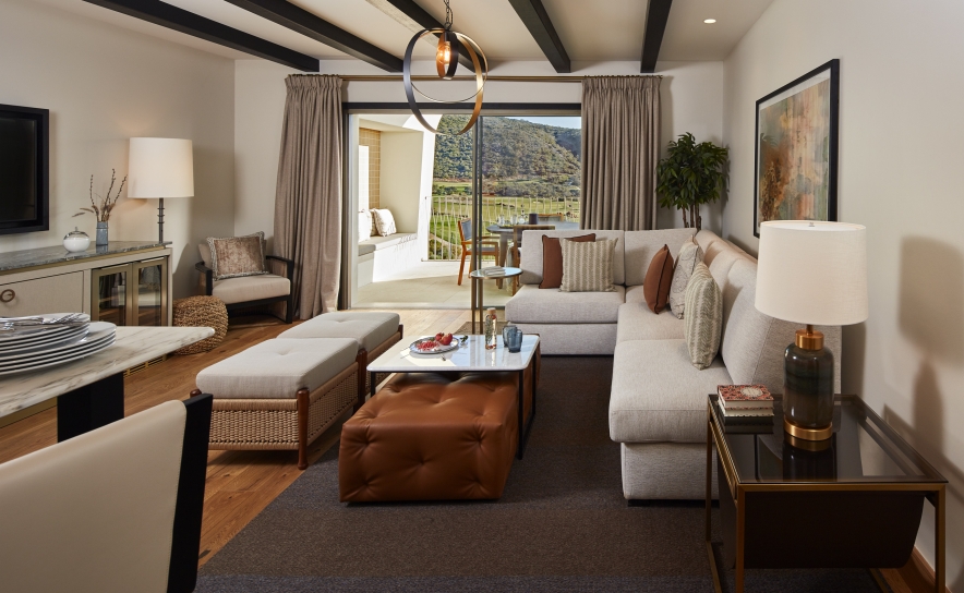 Cortiça nacional reveste resort de luxo no Algarve 