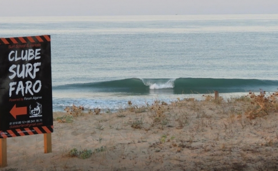 Jovens atletas do Clube de Surf de Faro dominam Circuito de surf do sul
