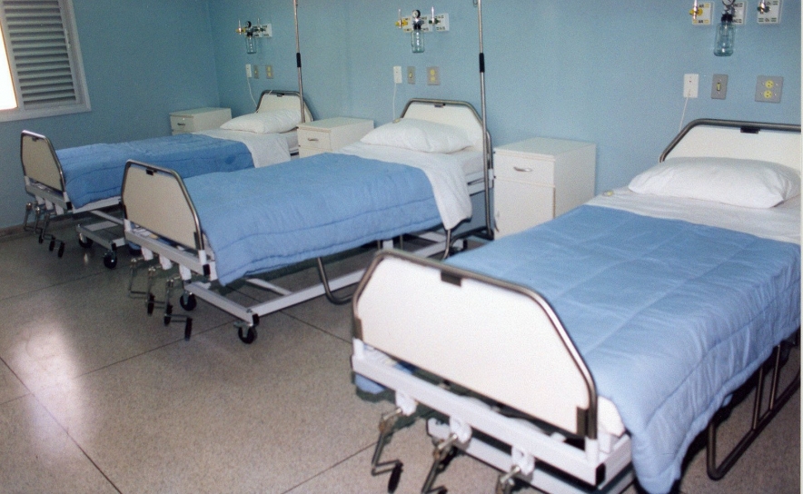 Covid-19: Hospitais de Beja e Évora com ocupação plena nos Cuidados Intensivos