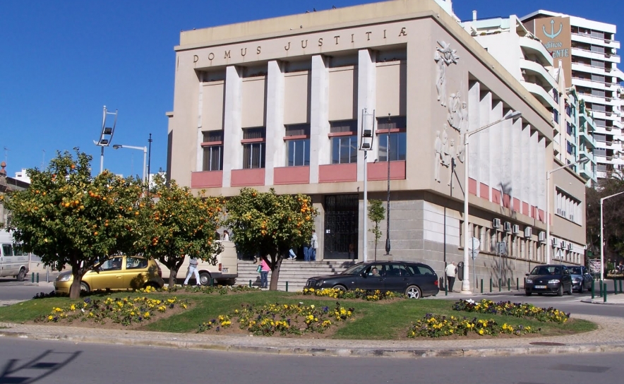 Palácio da Justiça de Faro transferido para contentores durante obras de reabilitação