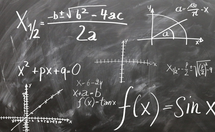 Quase 60% de negativas a Matemática no 3.º ciclo, resultados pioram face a 2019