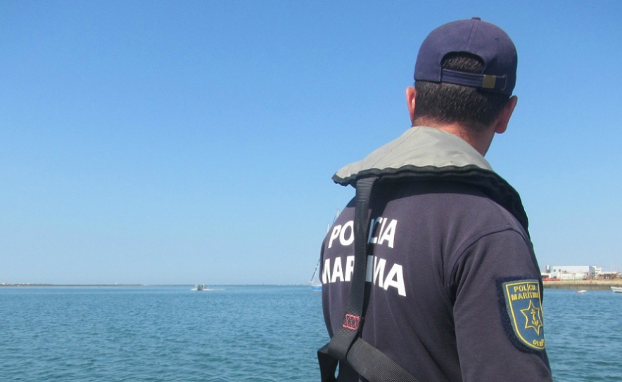 Suspensas buscas para encontrar jovem desaparecido no mar em Portimão