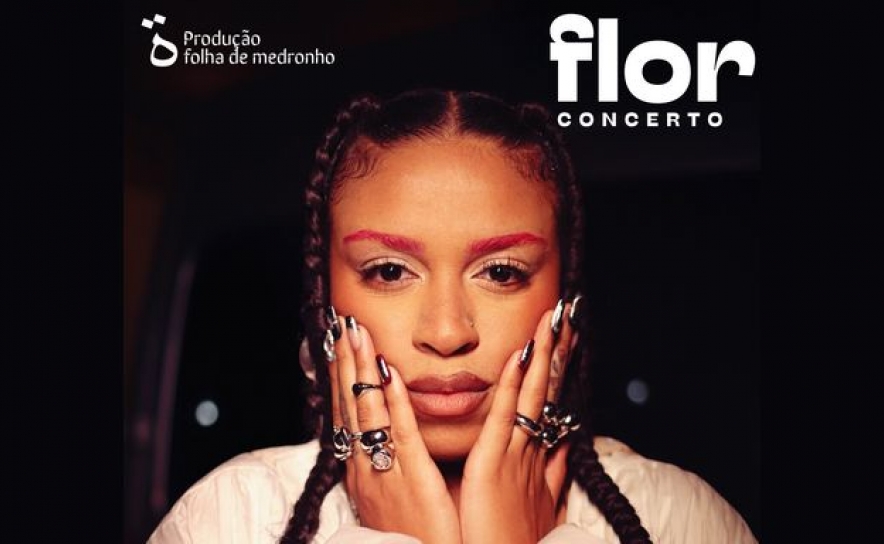 Flor, pela Folha de Medronho