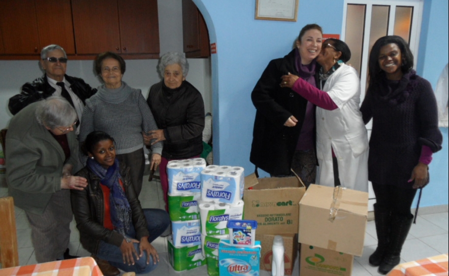 Entrega na Associação Esperança e Paz