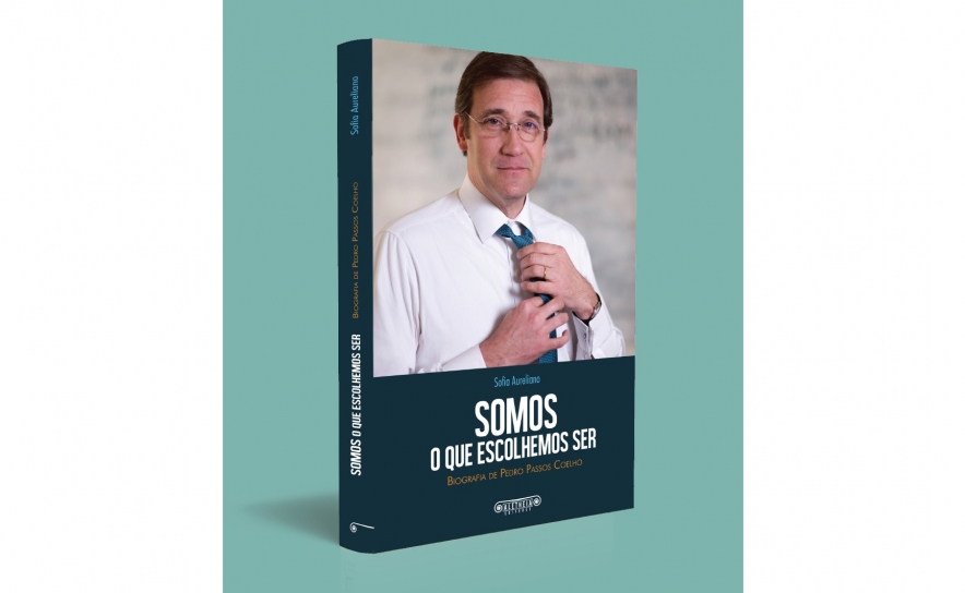 Cristóvão Norte apresenta biografia de Pedro Passos Coelho em Faro