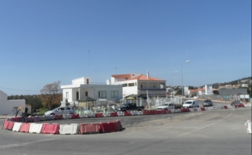 Governo garante obras de requalificação da EN125 concluídas antes do verão