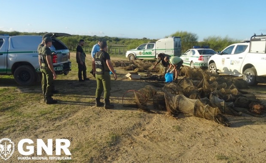 Silves – Apreensão de 63 nassas de pesca utilizadas na pesca ilegal