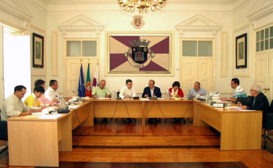 ALMANCIL RECEBE PELA PRIMEIRA VEZ REUNIÃO DE CÂMARA