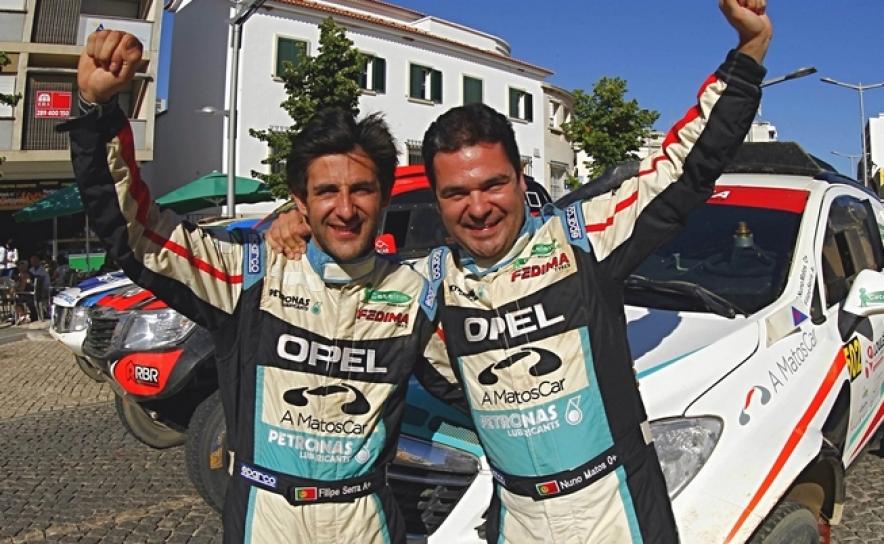 Filipe Serra e Nuno Matos