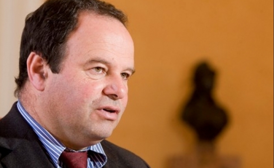 Macário Correia indignado com decisão do tribunal