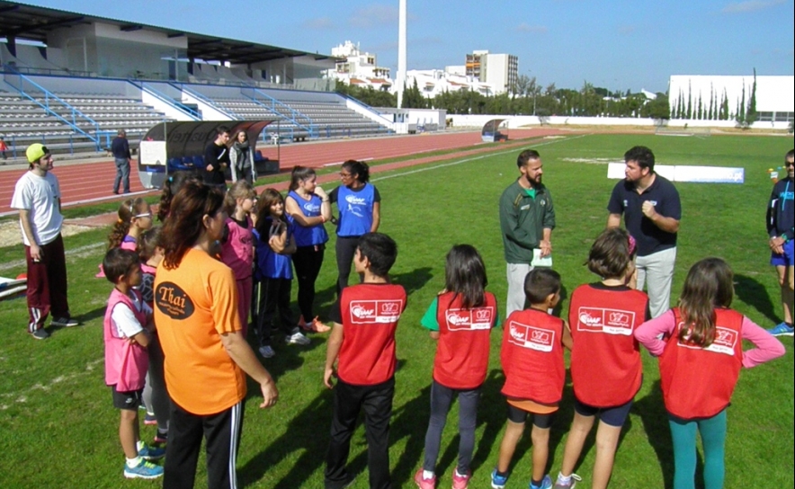 Grupo de atletas participantes