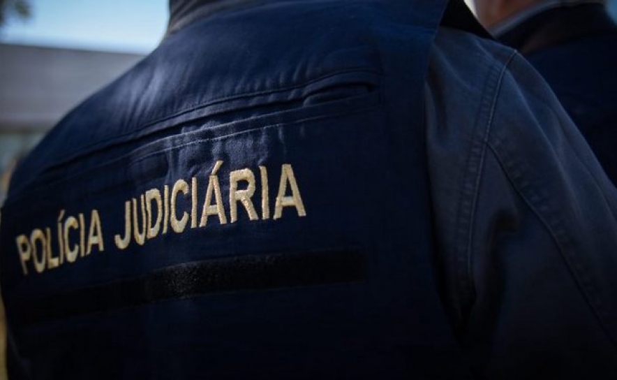 Encontrado idoso morto em Faro com sinais de violência