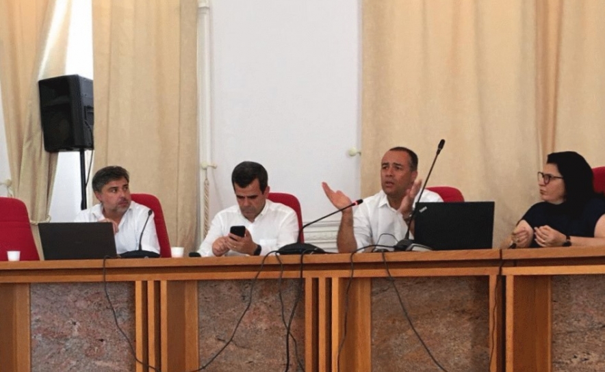 Faro reúne conselho municipal de Turismo