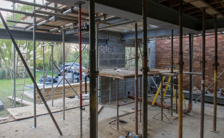 Licenças de construção nova e reabilitação para habitação caem 10,6% até maio