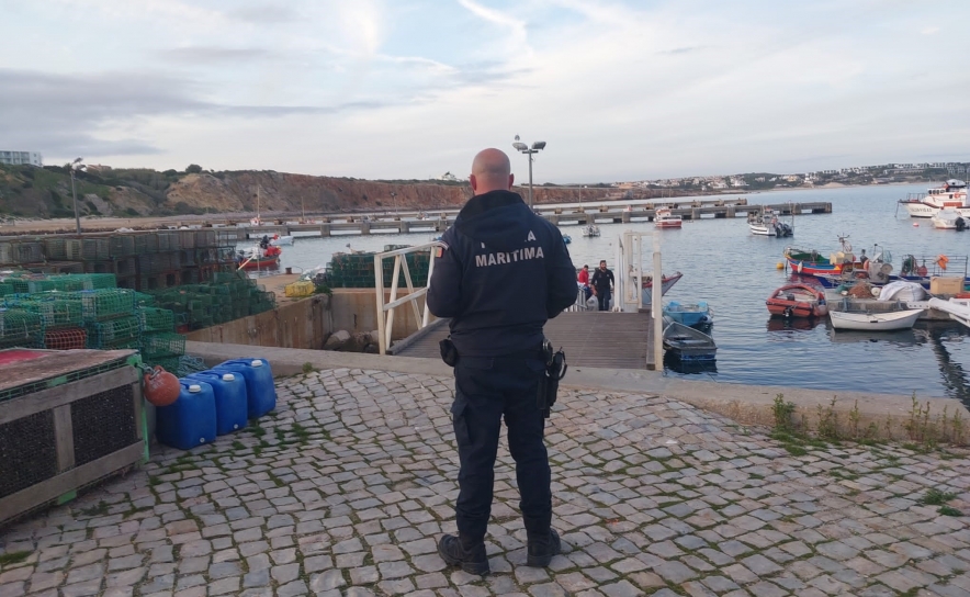 Pescador morre após queda de falésia a leste da praia de Beliche em Sagres