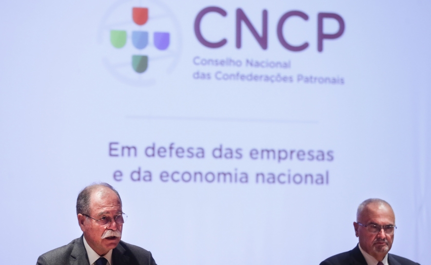 OE2022: Patrões pedem alívio da carga fiscal para empresas e famílias