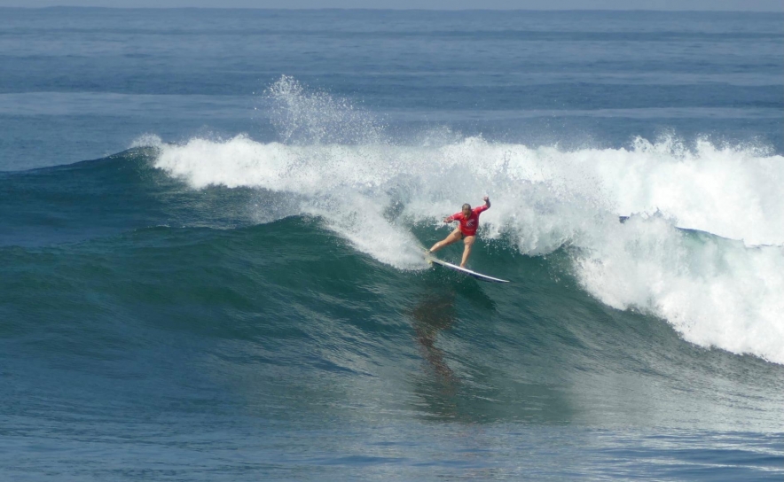 Campeonato do Circuito Regional de Surf do Sul 2021 realiza-se na Praia do Amado