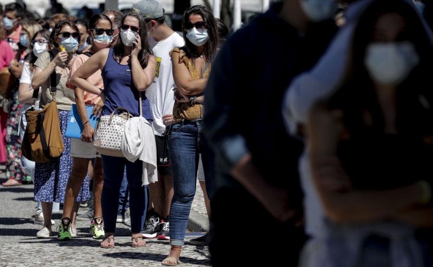 Covid-19: Ordem dos Médicos congratula portugueses pela adesão às vacinas