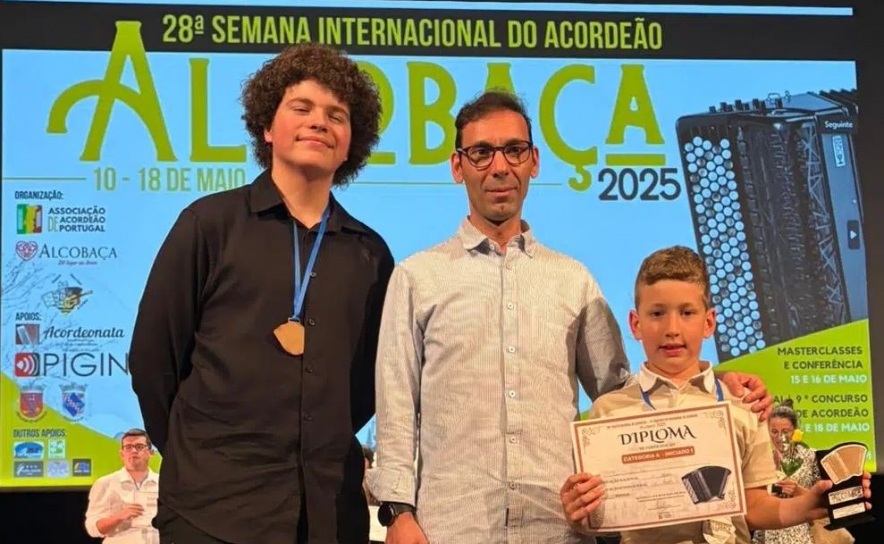 Apolo Leite - Prof. Vitor Mira - Ian Leite