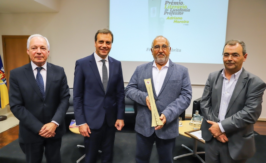 Escritor Fernando Cabrita vence edição de 2023 do Prémio Literário Adriano Moreira