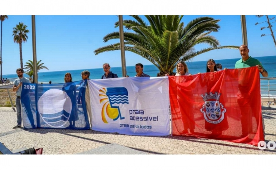 BANDEIRAS AZUIS HASTEADAS EM TODAS AS PRAIAS DO CONCELHO DE SILVES