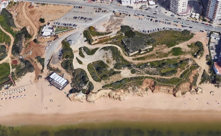 SESSÃO PÚBLICA DE ESCLARECIMENTO SOBRE FUTURO HOTEL NO VALE DO OLIVAL, EM ARMAÇÃO DE PÊRA, TERÁ LUGAR NO DIA 18 DE DEZEMBRO