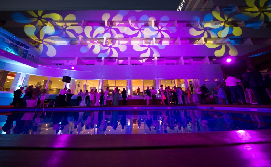 Dom José Beach Hotel reúne amigos e parceiros em festa do 50º aniversário (Com vídeo)