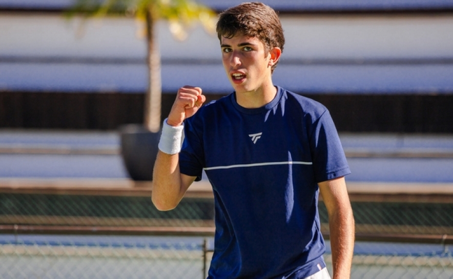 Rodrigo Fernandes e Gonçalo Falcão apuram-se para o quadro principal do Faro Open