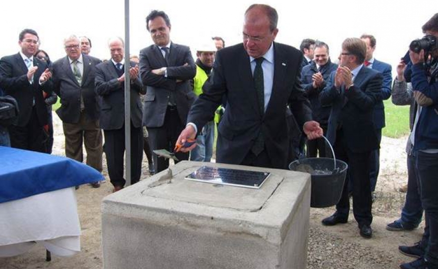 Presidente da APS no arranque da construção  da Plataforma Logística de Badajoz