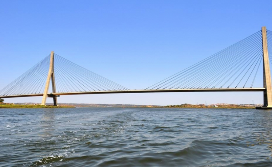 Covid-19: Fronteiras terrestres com Espanha vão continuar fechadas depois de 14 de maio