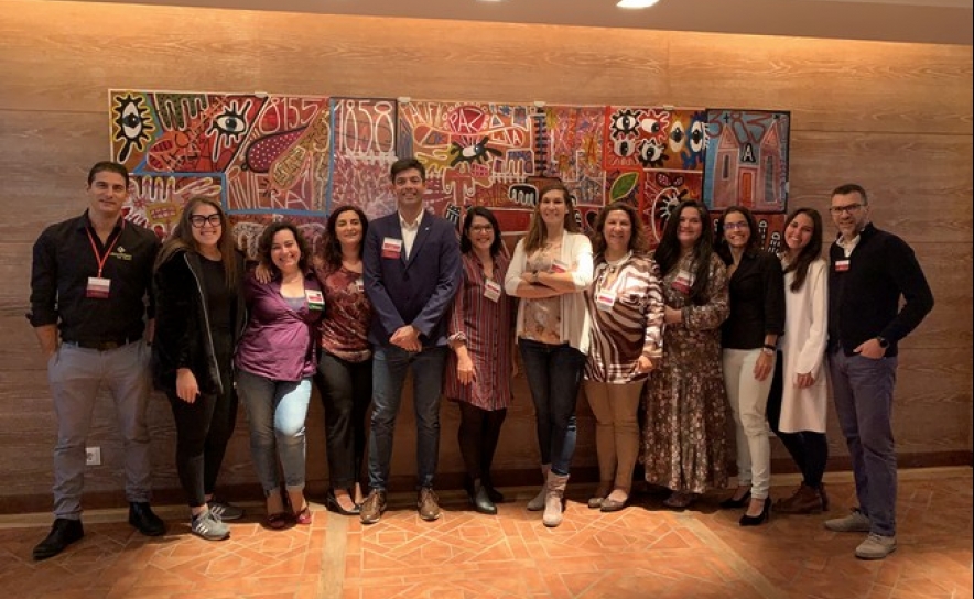 BNI Sinergia, de Vilamoura - Foto de grupo, a equipa de liderança (Rita Andrade, Paula Silva e Ana Poupinha) com a equipa de coordenadores;