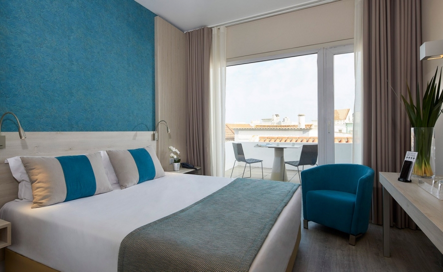 HOTEL FARO REABRE ESTA SEGUNDA-FEIRA