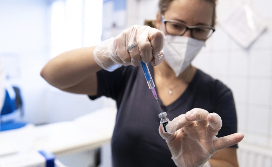 Covid-19: Vacinadas 22.600 pessoas até às 11:00 de hoje