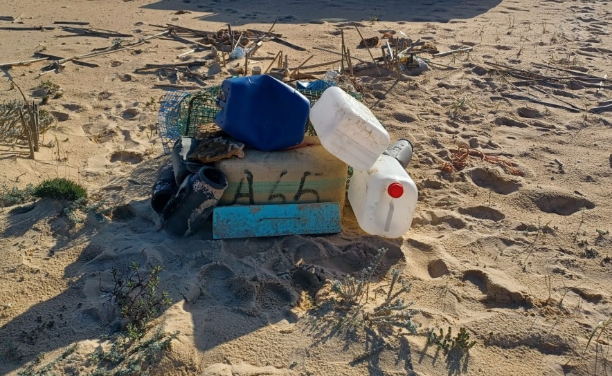 Polícia Marítima apreende 369kg de droga na Costa Algarvia Polícia Marítima apreende 369kg de droga na Costa Algarvia