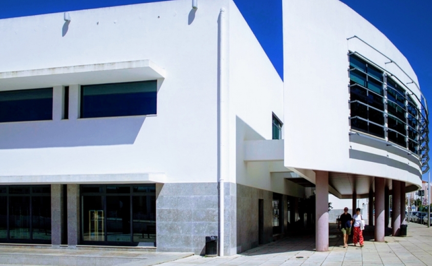 Biblioteca Municipal celebra 10º aniversário com música, poesia e teatro
