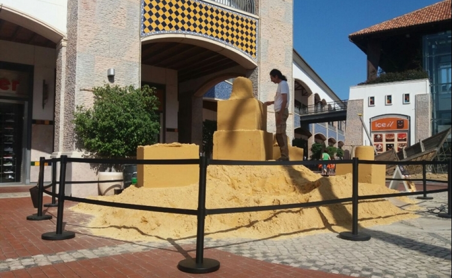 «FIESA leva 20 toneladas de areia ao Forum Algarve»