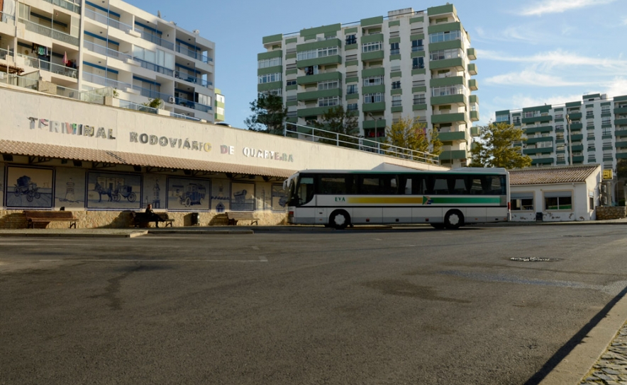 Algarve aprova redução de 50% no custo dos passes de transportes públicos