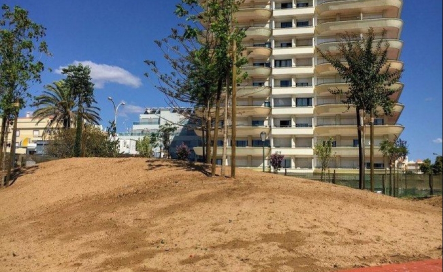 Obra de requalificação dos jardins  de Monte Gordo entra na fase final