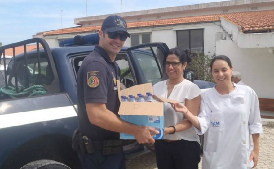 Autoridade Marítima entrega bebidas apreendidas à Santa Casa da Misericórdia de Albufeira