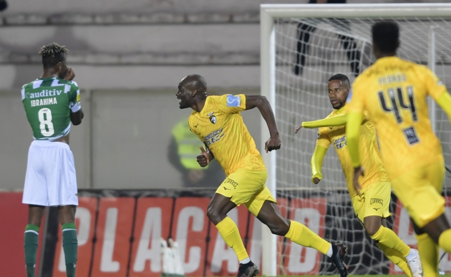 Portimonense confirma saída de Aylton Boa Morte para Emirados