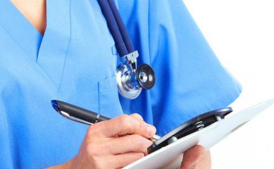 Funcionários que prestam apoio aos hospitais algarvios querem ser testados