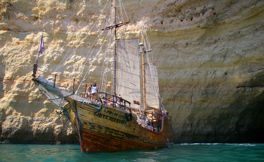 SANTA MARIA MANUELA SANTA MARIA MANUELA